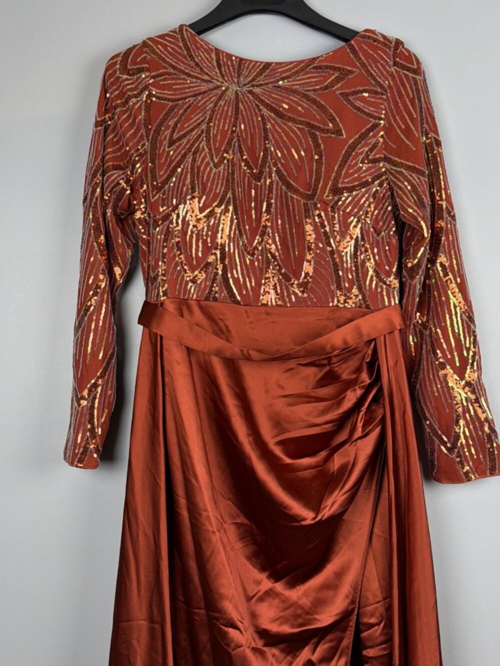 Unithorse Formal Gown Evening Dress Womens L Orange Sequin Event Satin Long - Picture 4 of 10